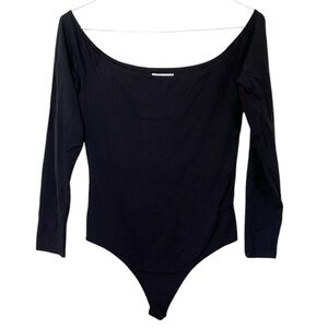 Babaton by Aritzia Black Long Sleeve Scoopneck Thong Bodysuit Size L Lar…